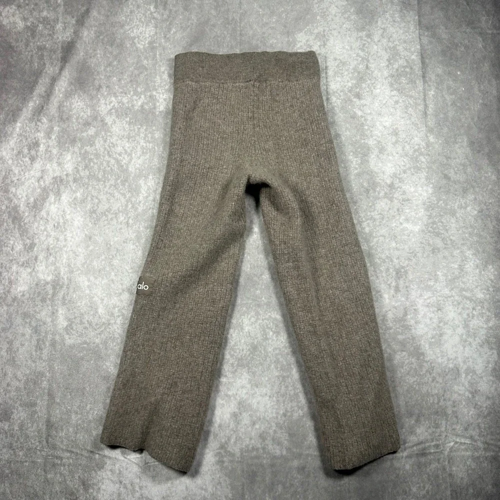 Alo Yoga Kids Ribbed Knit Flared Lounge Pants Brown Size Small 6-7 Elastic Waist